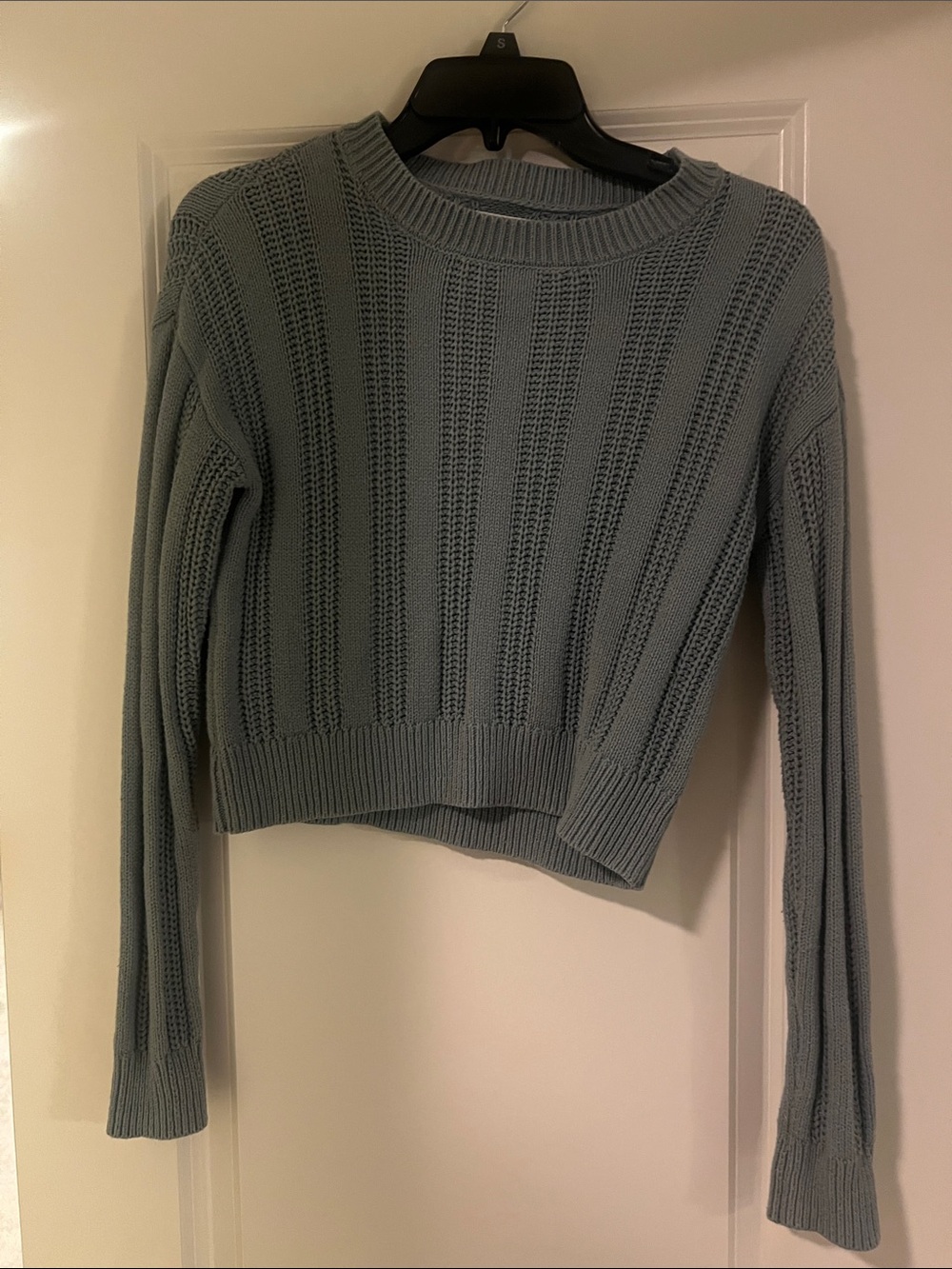 Aeropostale Light Blue Ribbed Cropped Crewneck Sweater
